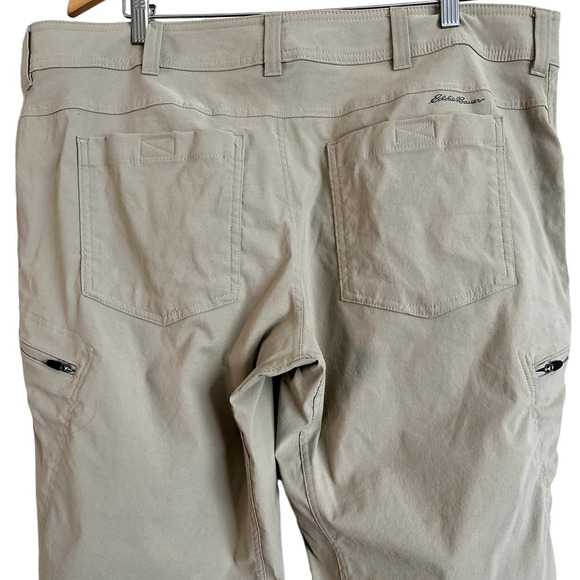 Eddie Bauer Men's First Ascent Pants-Size 40x30-Khaki Color-EUC - Picture 6 of 9